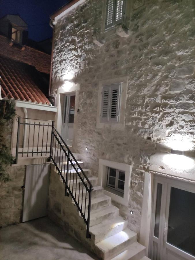 Апартаменты The Center Of Split, Renovated Stone House Экстерьер фото